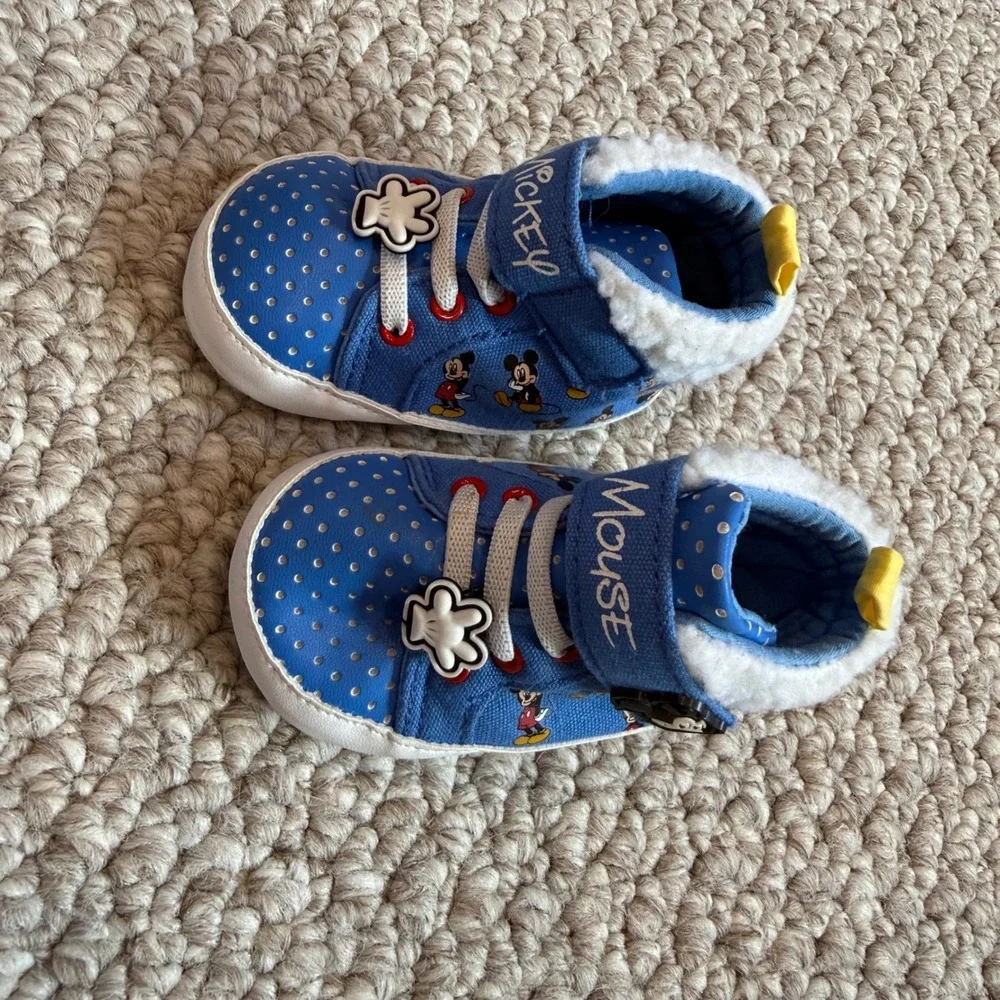 Disney Baby Mickey Mouse Blue High‎ Top Crib Shoes Faux Fur Trim Size 3-6 Months